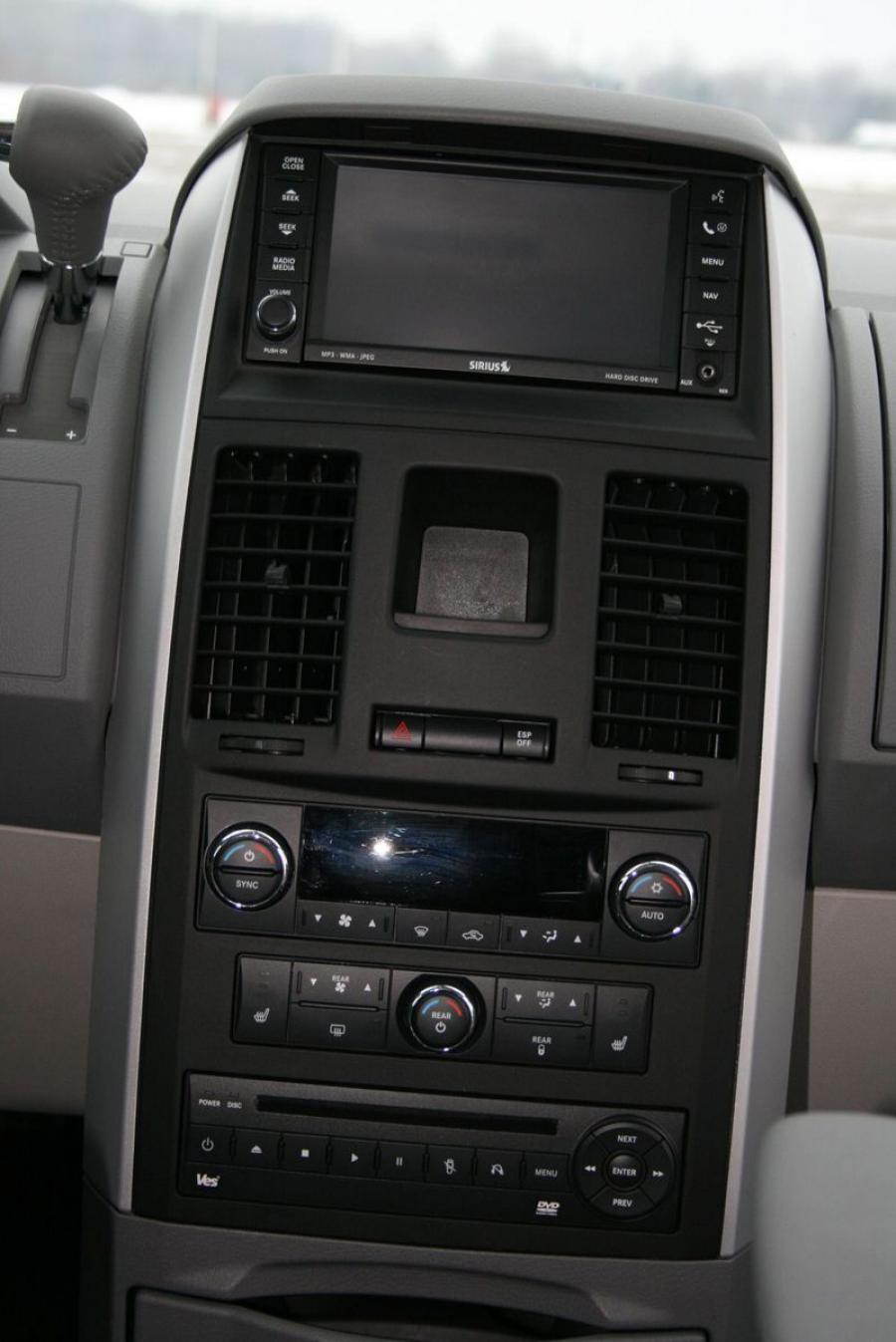  Dodge Grand Caravan SXT 2008 года  (фото 29 из 67)